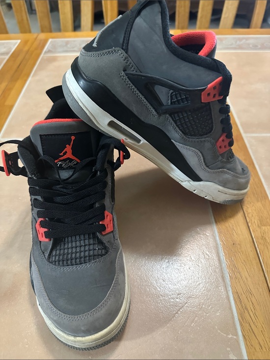 Jordan Other - Jordan Men’s 4 Retro Sneakers - Gray and Red